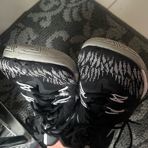 Nike 2020 Zoom Evidence 2 'Black Metallic Silver black white runners basketball - Picture 5 of 6